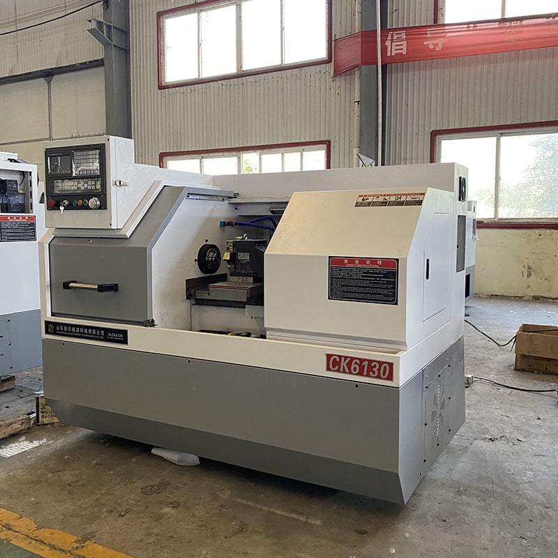 سيتم شحن مخرطة CNC ALCK6130 Alles CNC إلى روسيا قريبًا