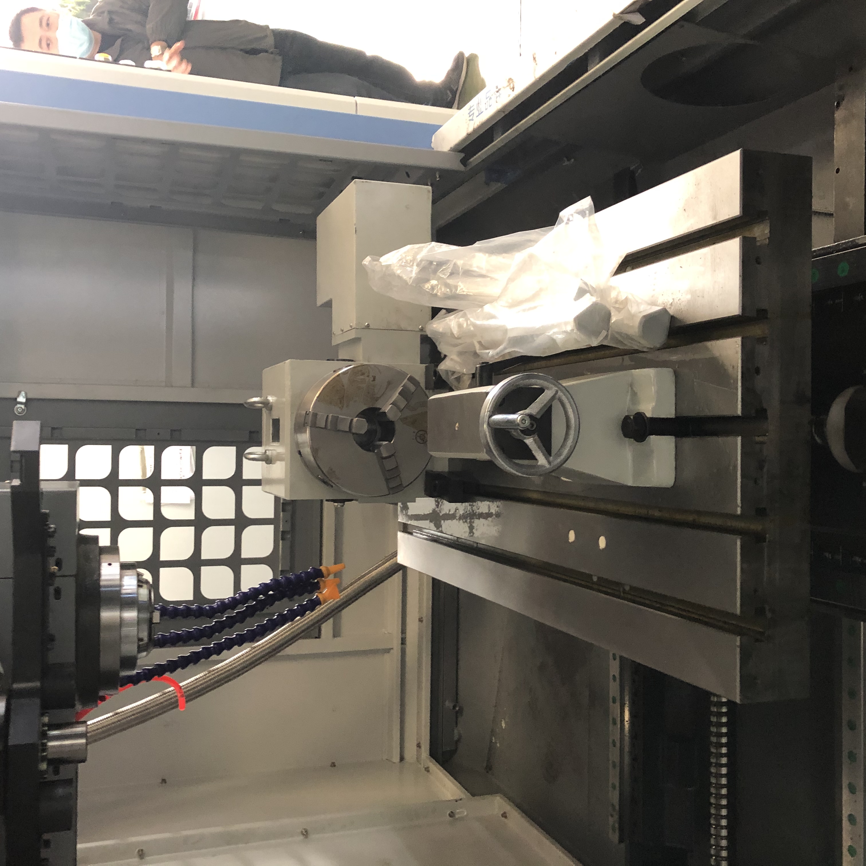 الطحن CNC آلة طحن المعادن العمودية