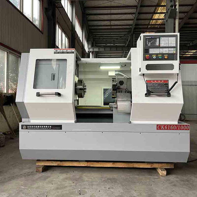 CNC مخرطة ALCK6160 بالقطع من النحاس الأصفر