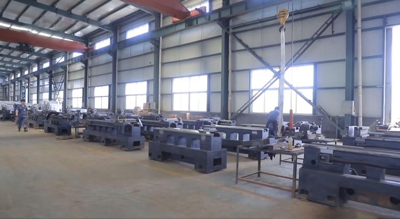 سرير مائل تلقائي CNC مخرطة المعادن مخرطة تحول